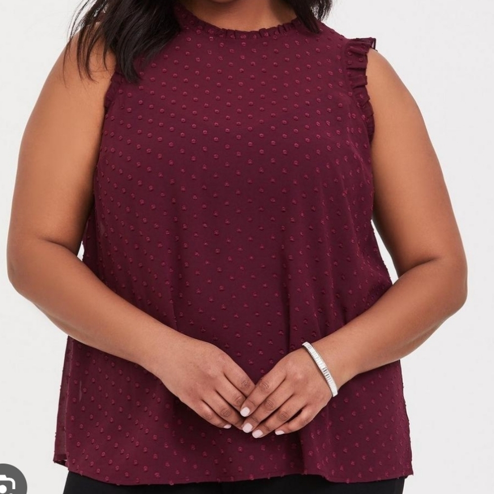 Torrid Romantic Office plus size 0X mock neck swiss dot sleeveless top blouse